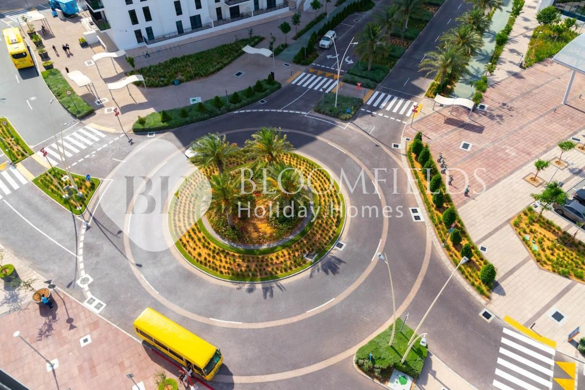 Bloomfields Grandeur 3br Pulse Maid Water's Edge Abu Dhabi